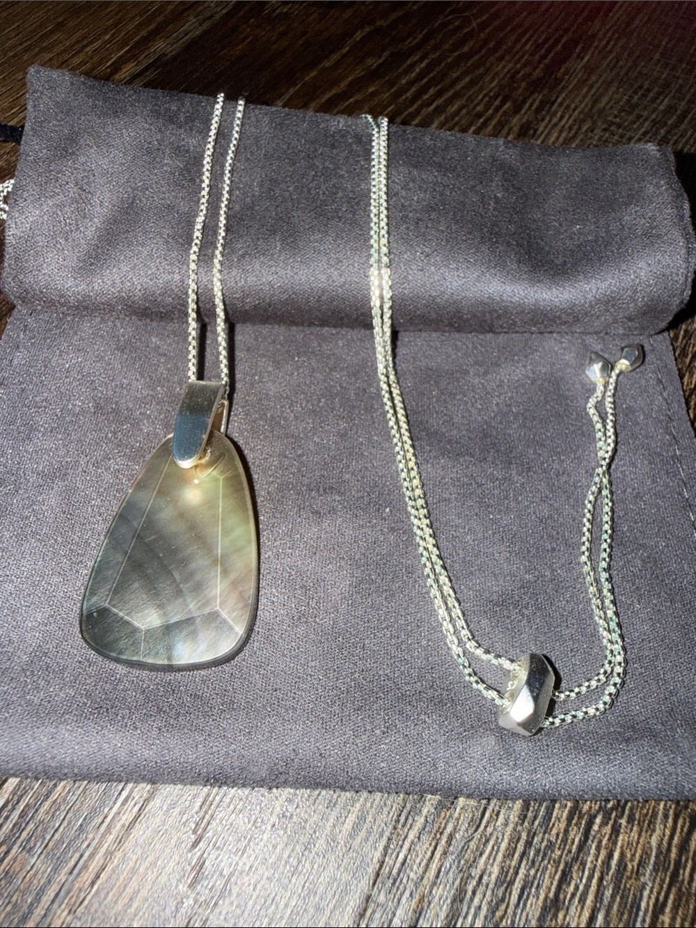 Kendra Scott Iridescent Gray Pendant Necklace